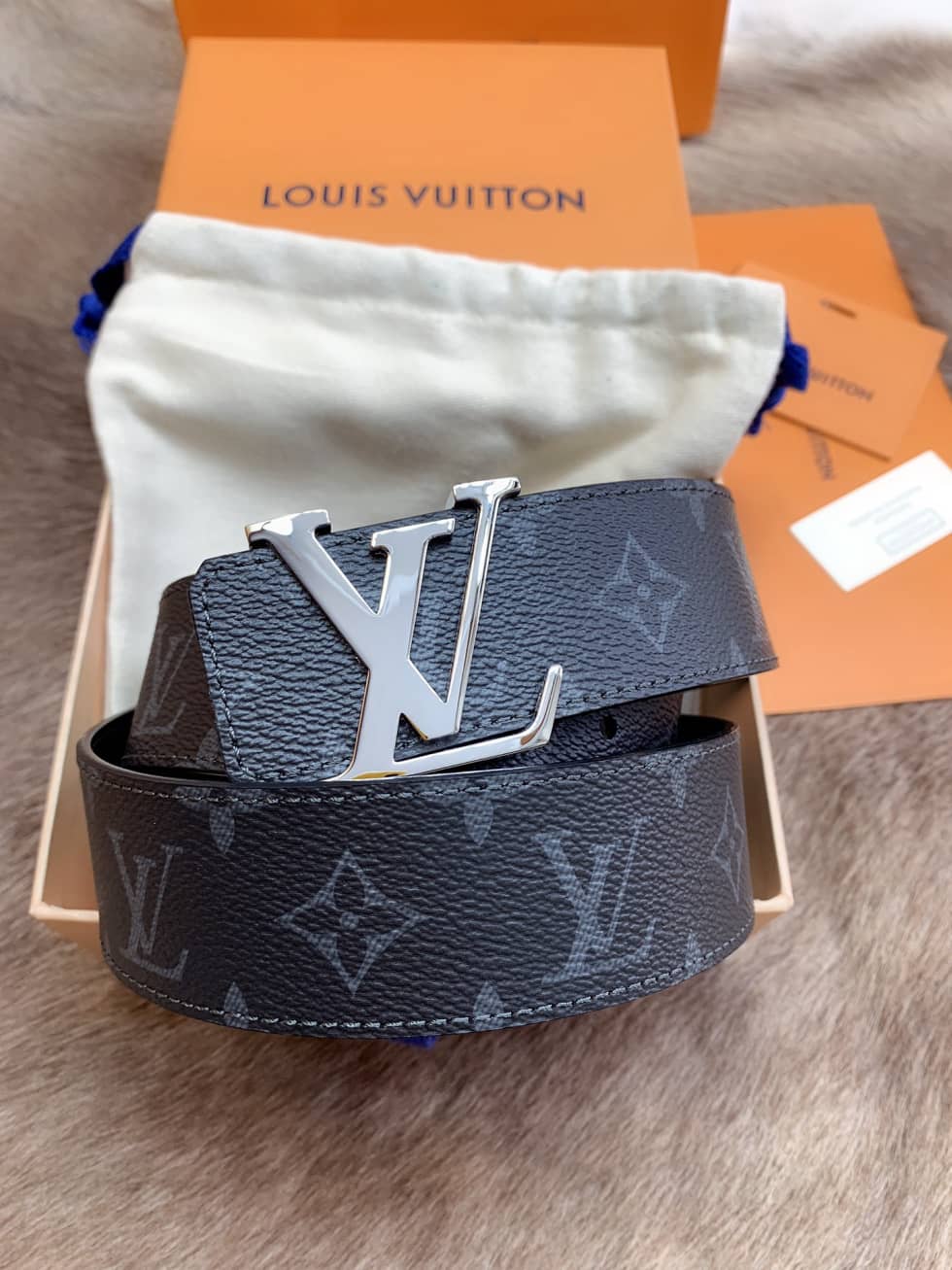 Replica L0vis Vvtt0n Belt Logo 40mm