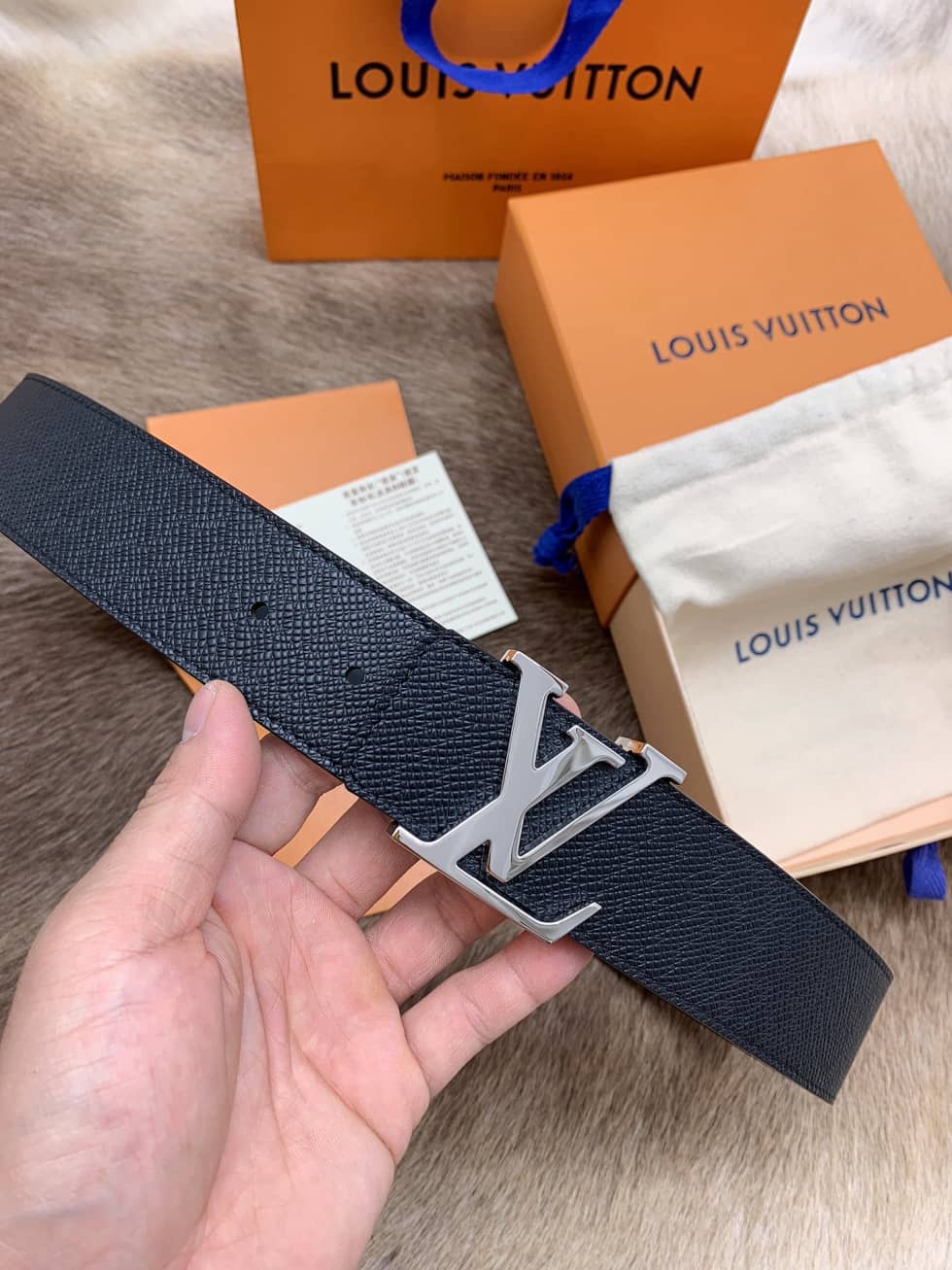 Top Quality L0vis Vvtt0n Belt Online 40mm