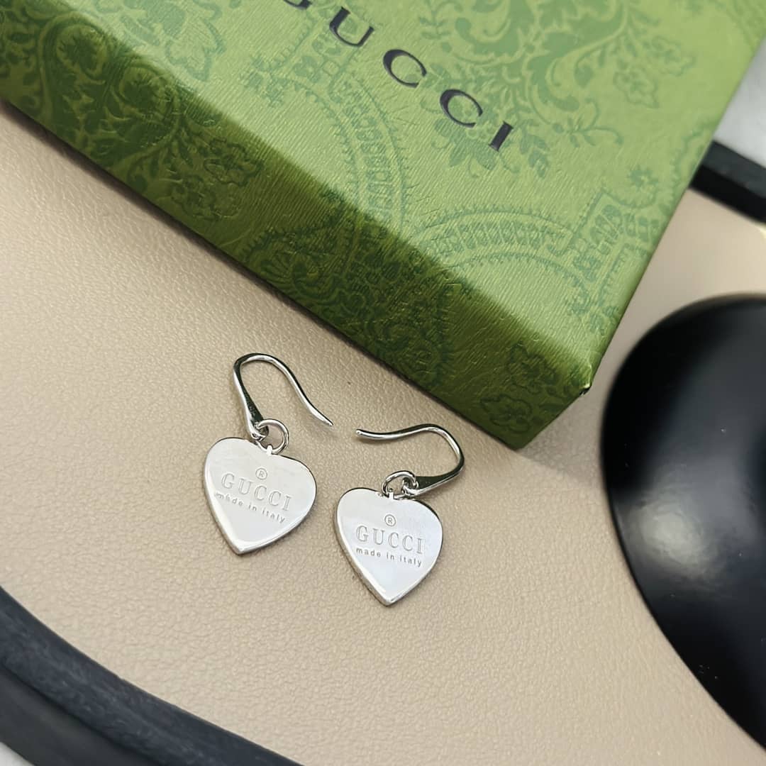 High Quality Gvc*1 Earring