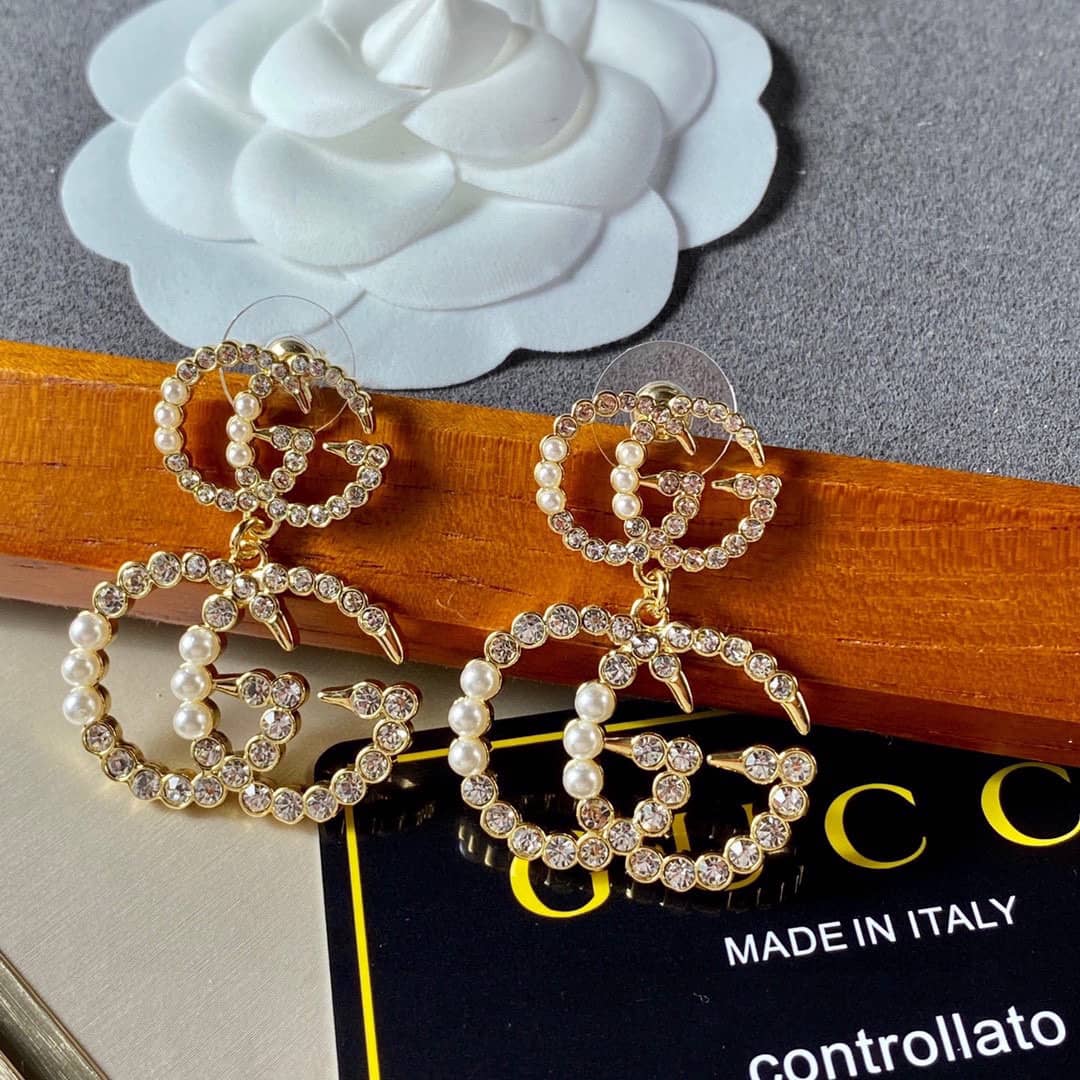 Gvc*1 Earring For Sale