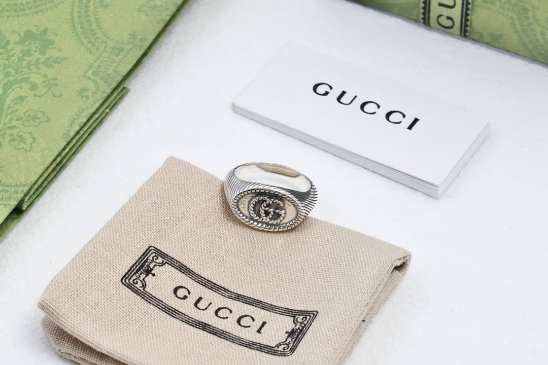 Luxury Gvc*1 Classic AAA+ Ring