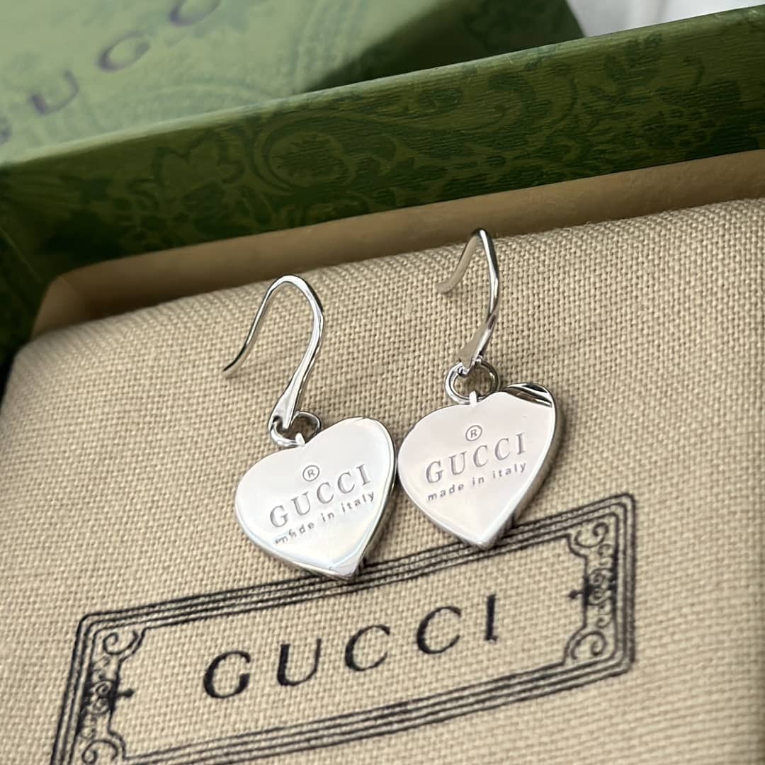 High Quality Gvc*1 Earring