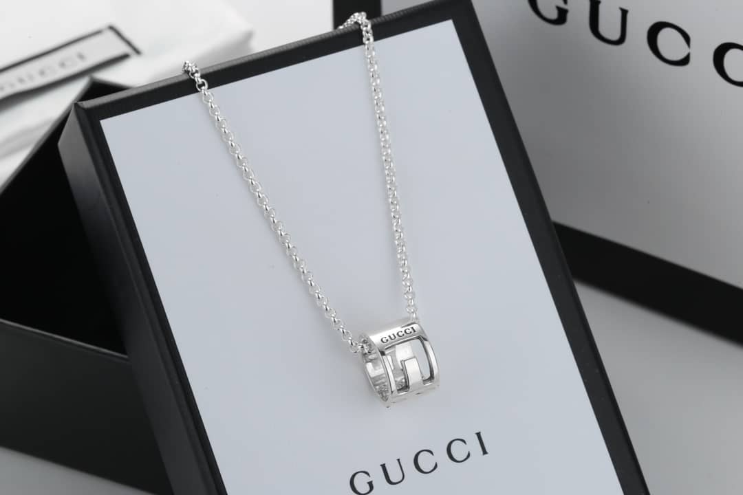Wholesale Gvc*1 AAA+ Necklace