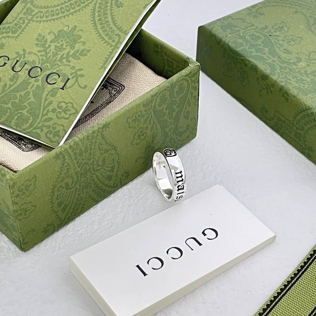 Knockoff Gvc*1 Logo Ring