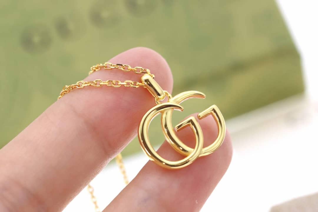Gvc*1 Necklace First Copy