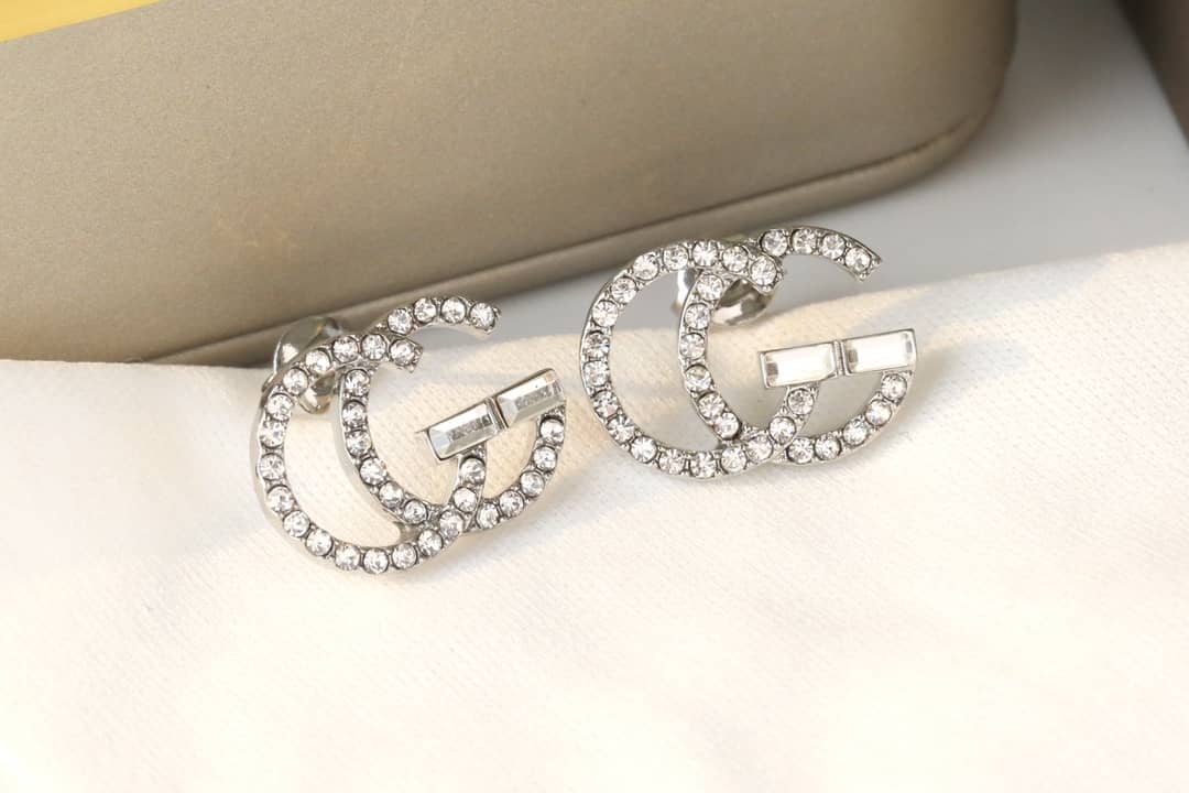 Knockoff Gvc*1 Logo Earring