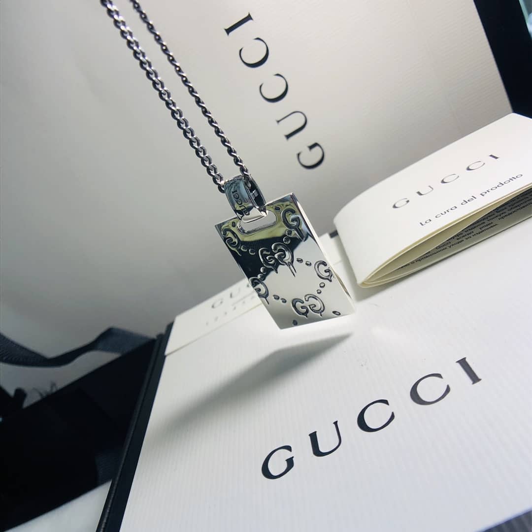 Knockoff Gvc*1 Logo Necklace