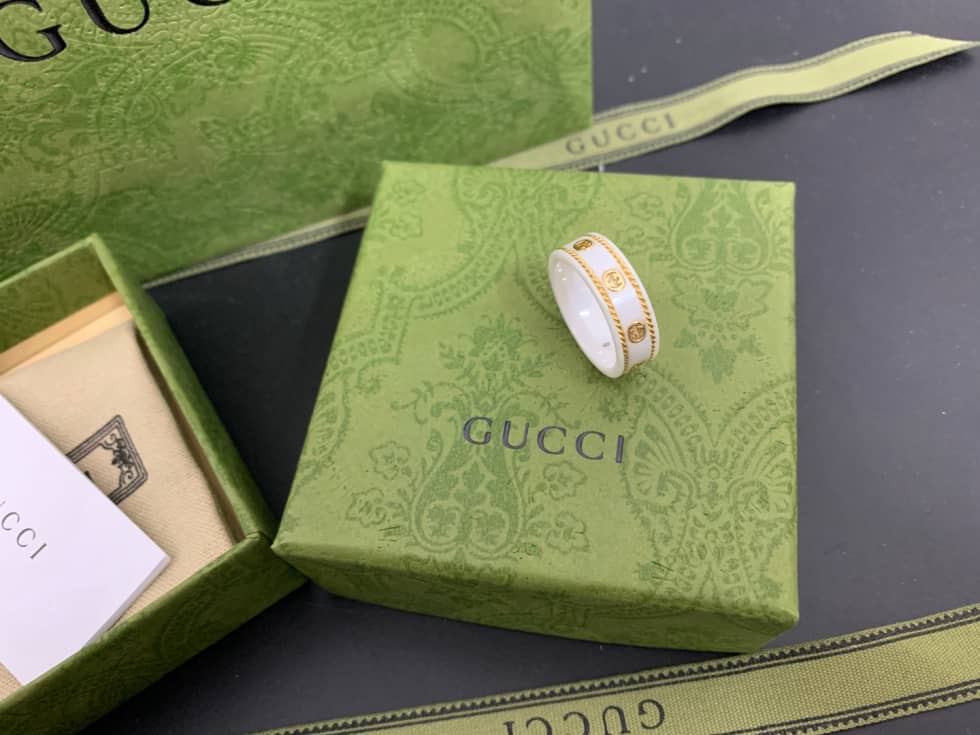 Luxury Gvc*1 Classic AAA+ Ring