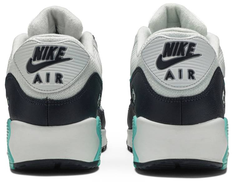 Air Max 90 Esssential  Aurora  AJ1285-102
