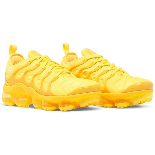 Wmns Air VaporMax Plus  Yolk  DJ5993-800