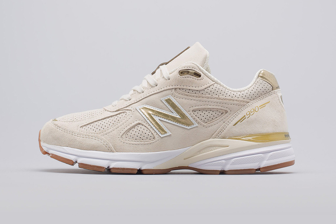 990v4 Made In USA  Off White Gold  M990AG4