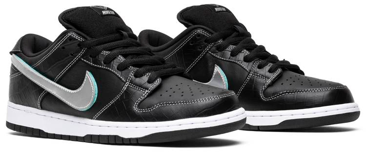 D1am0nd S*pply Co. x Dunk Low Pro SB  Black D1am0nd  BV1310-001