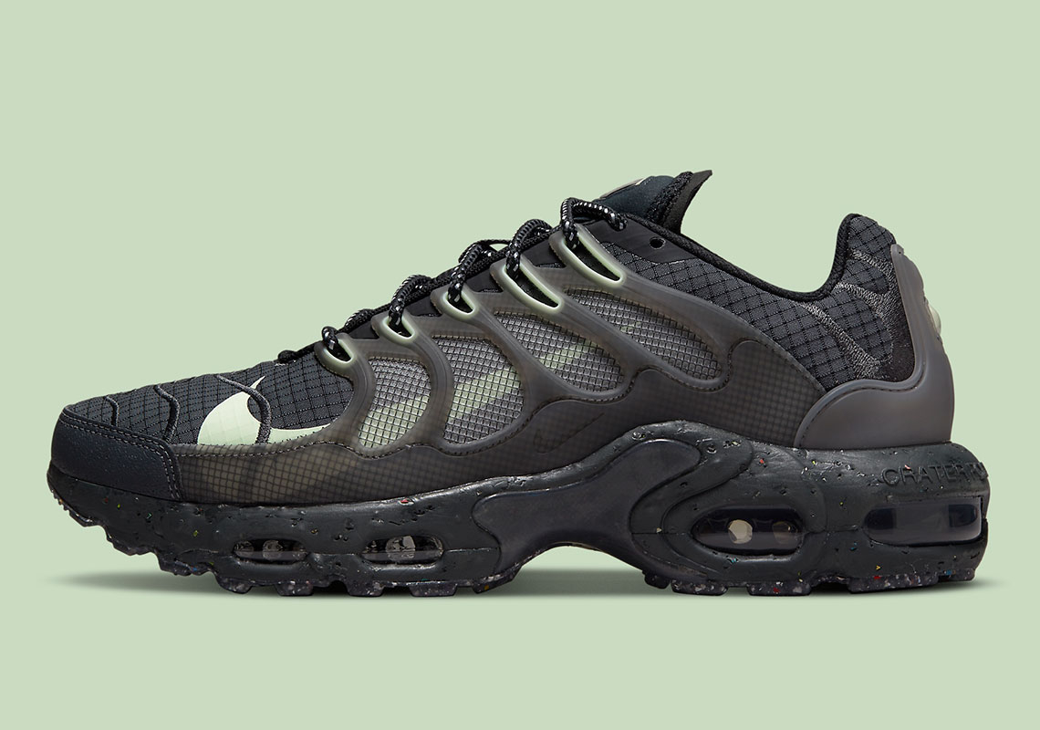 Air Max Terrascape Plus  Black Barely Volt  DC6078-002