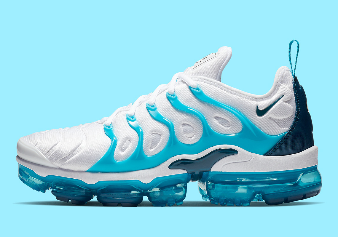 Air VaporMax Plus  Blue Force  924453-104