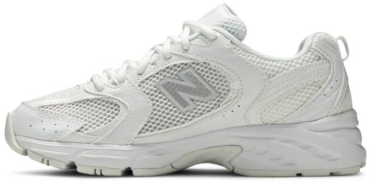 530 Retro  White Silver  MR530FW1