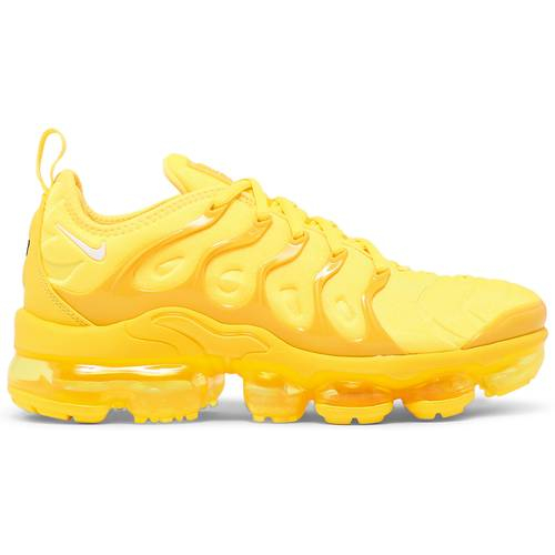 Wmns Air VaporMax Plus  Yolk  DJ5993-800