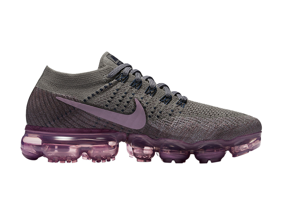 Wmns Air VaporMax  Tea Berry  899472-400