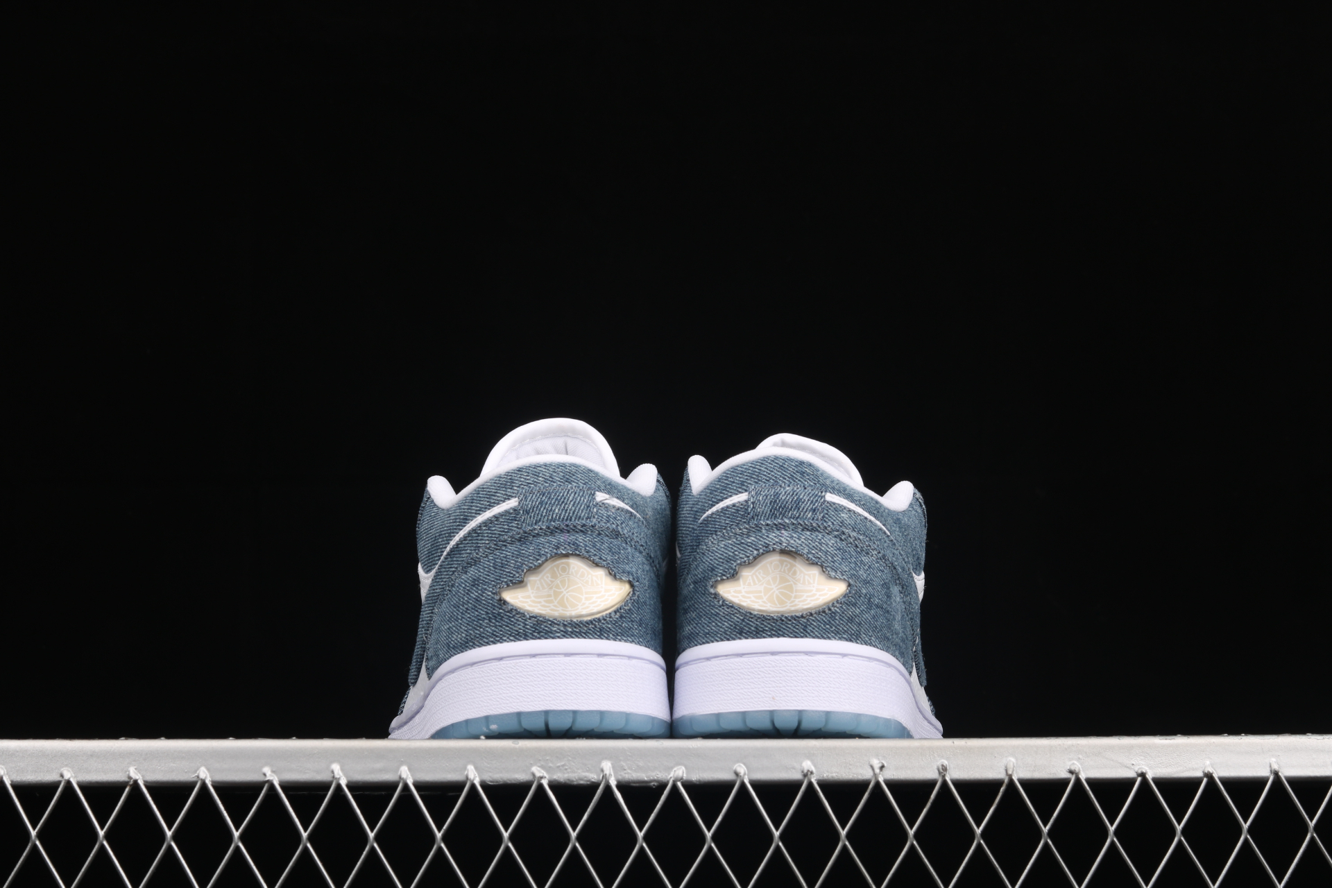 High-Quality  Wmns Air Jordan 1 Retro Low  Denim  315921-141