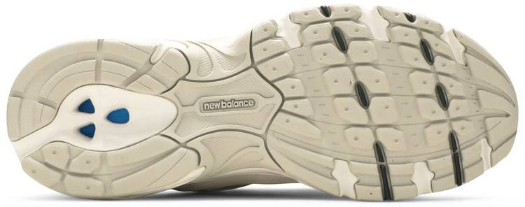530v2 Retro  Khaki  MR530SH