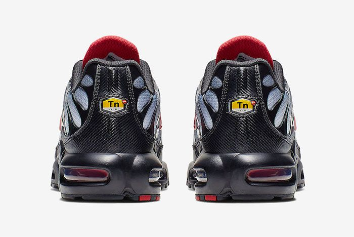 Air Max Plus  Black Gradient Red  CI2299-001