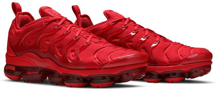 Air VaporMax Plus  Triple Red  CW6973-600