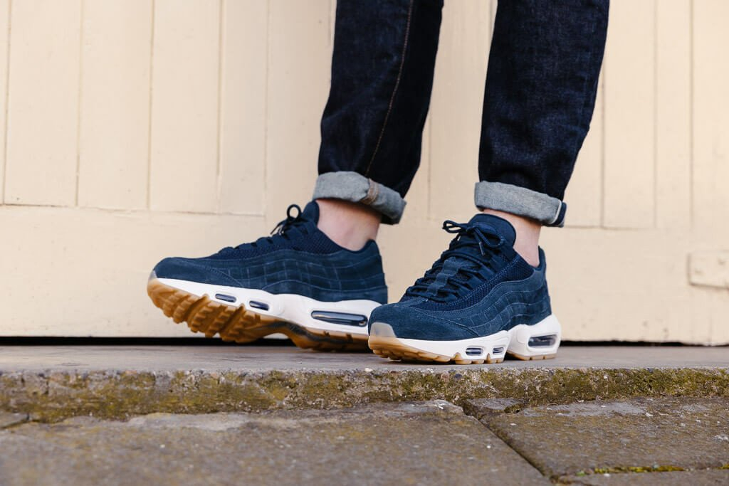 Air Max 95 Premium  Armory Navy  538416-402
