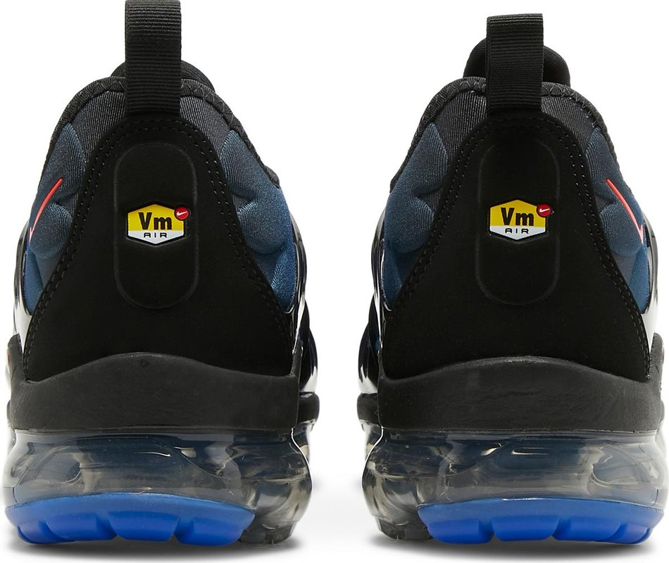 Air VaporMax Plus  Knicks  DO6679-001