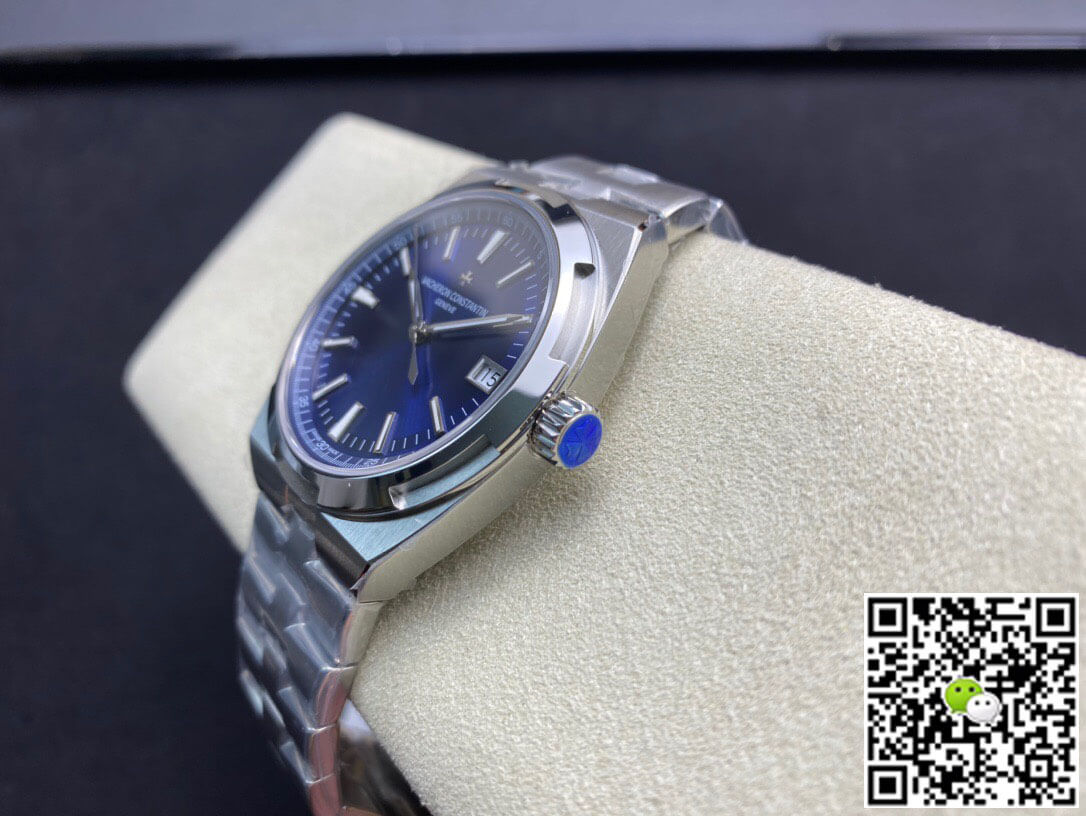 Replica Vacheron C0nstan1n Overseas 4500V/110A-B128 1:1 Best Edition 8F Factory Blue Dial