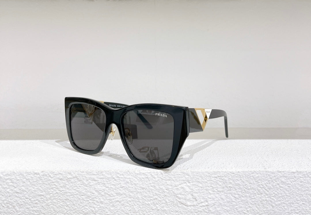 Pra*a Sunglasses