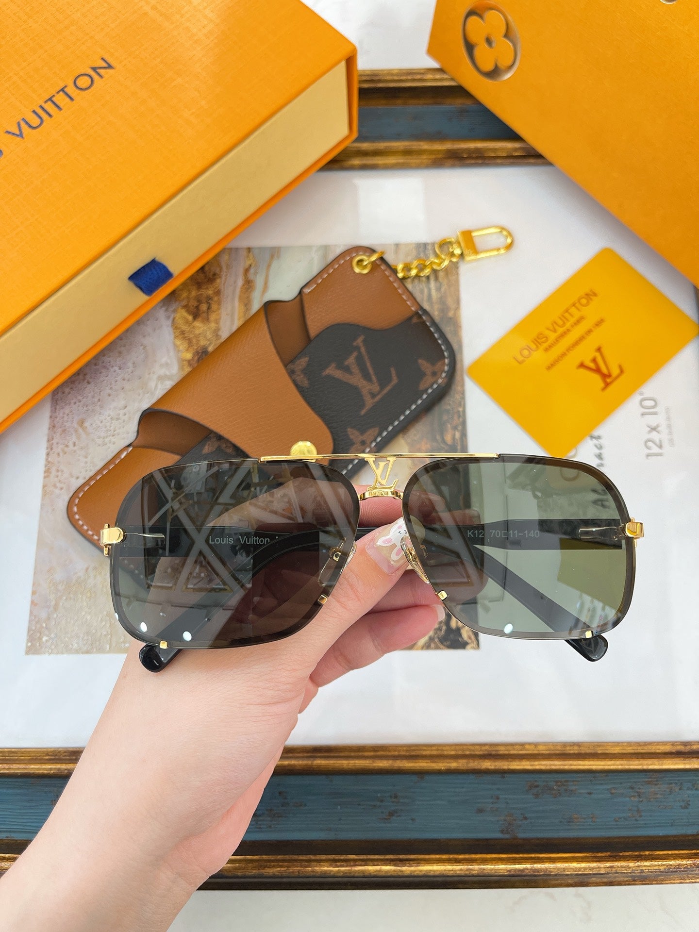 L0vis Vvtt0n Sunglasses