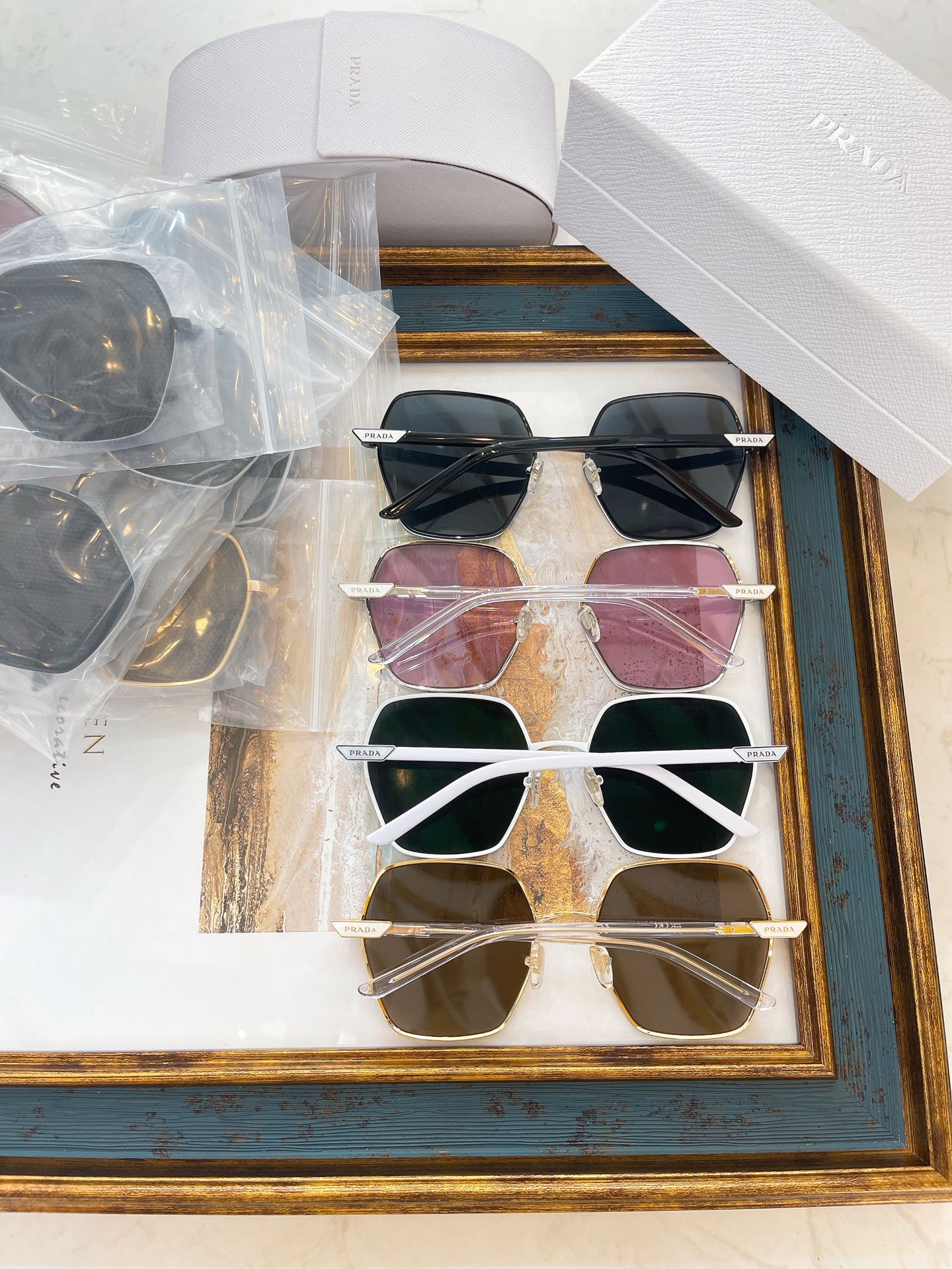 Pra*a Sunglasses