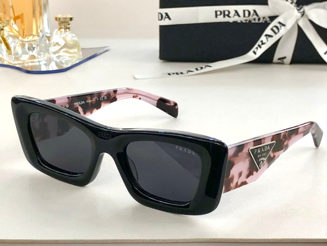 Pra*a Sunglasses