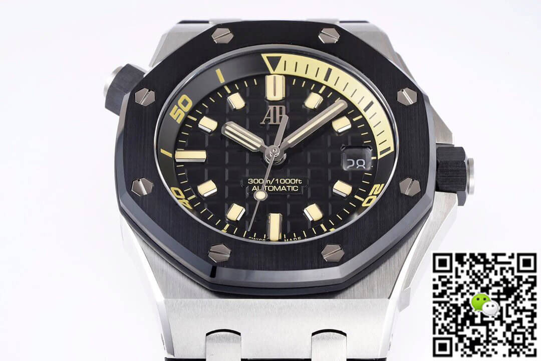 Replica Audemars P1g*et Royal Oak Offshore 15720CN.OO.A002CA.01 1:1 Best Edition ZF Factory Black Dial