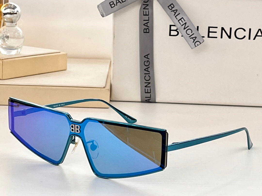 Ba1en*iaga Sunglasses Dupe