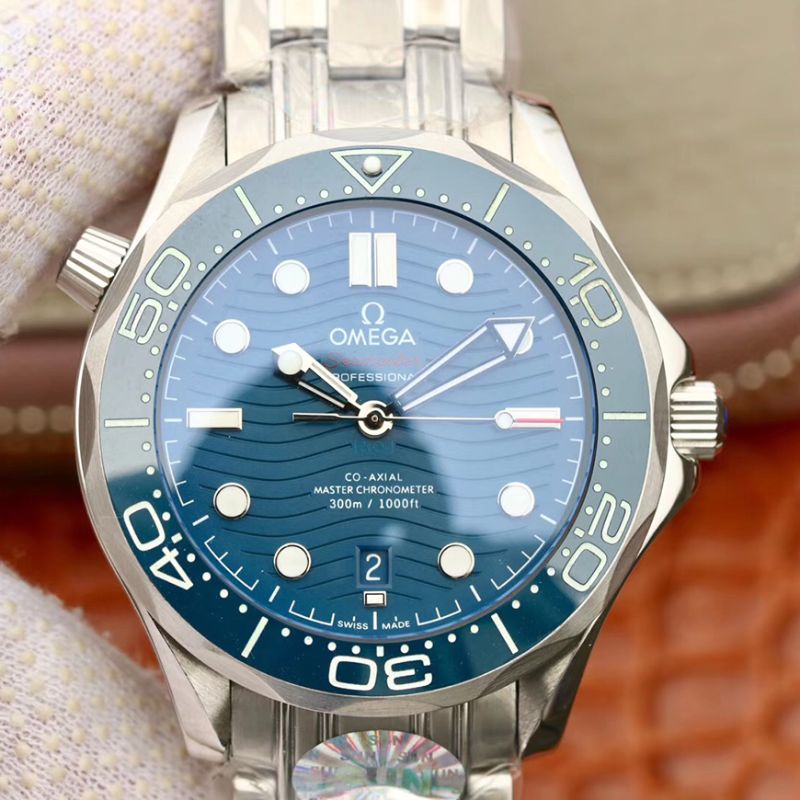 Replica 0me*ga Seamaster Diver 300m 210.30.42.20.03.001 VS Factory 1:1 Best Edition Mechanical Watches Swiss ETA9015 Blue wave dial