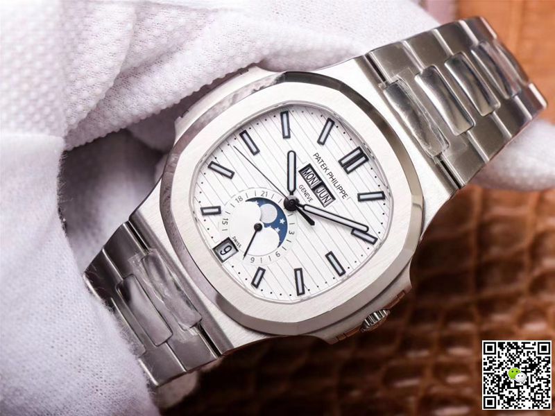 Replica Pat*k Phi1i*pe Nautilus 5726/1A-010 1:1 Best Edition PF Factory White Dial Swiss ETA324