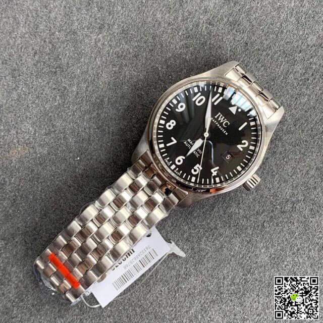 Replica IWC Pilot IW327011 1:1 Best Edition V7 Factory Black Dial