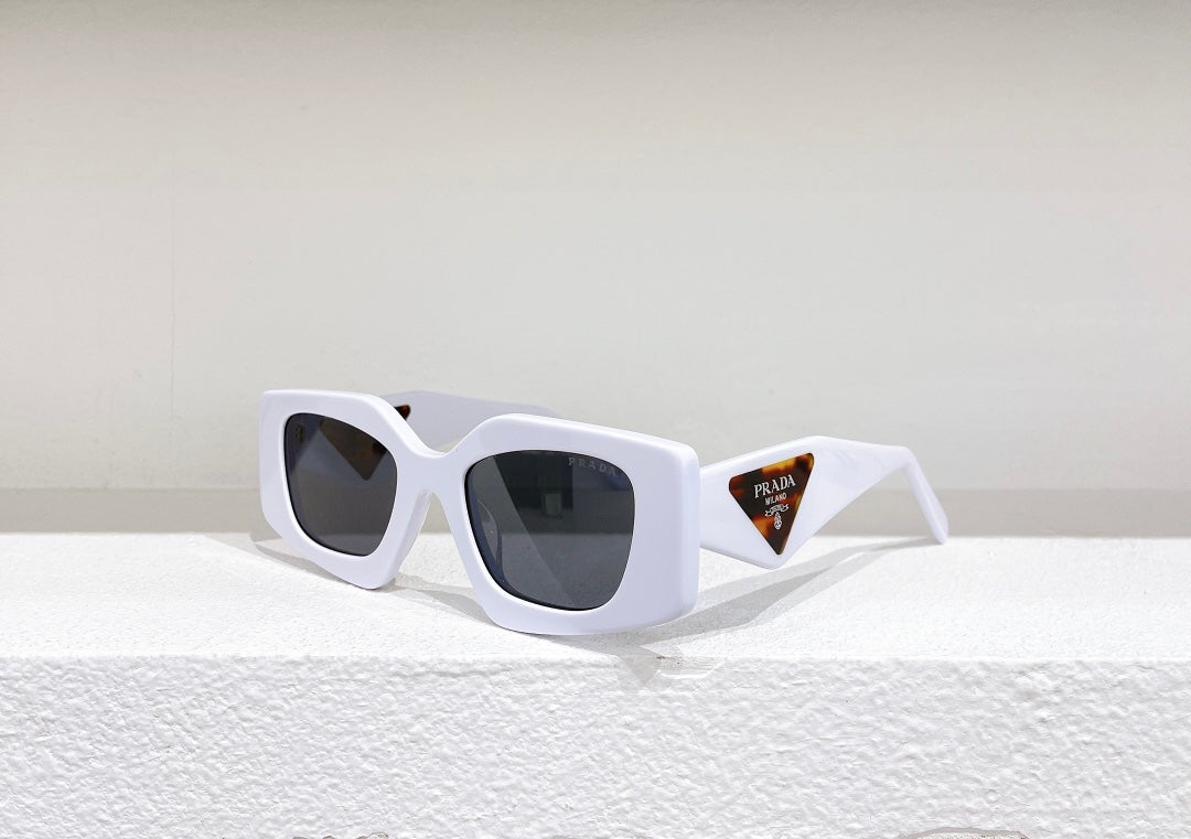 Pra*a Sunglasses