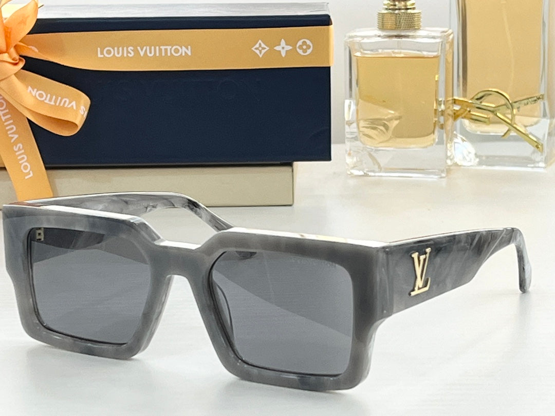 L0vis Vvtt0n Sunglasses