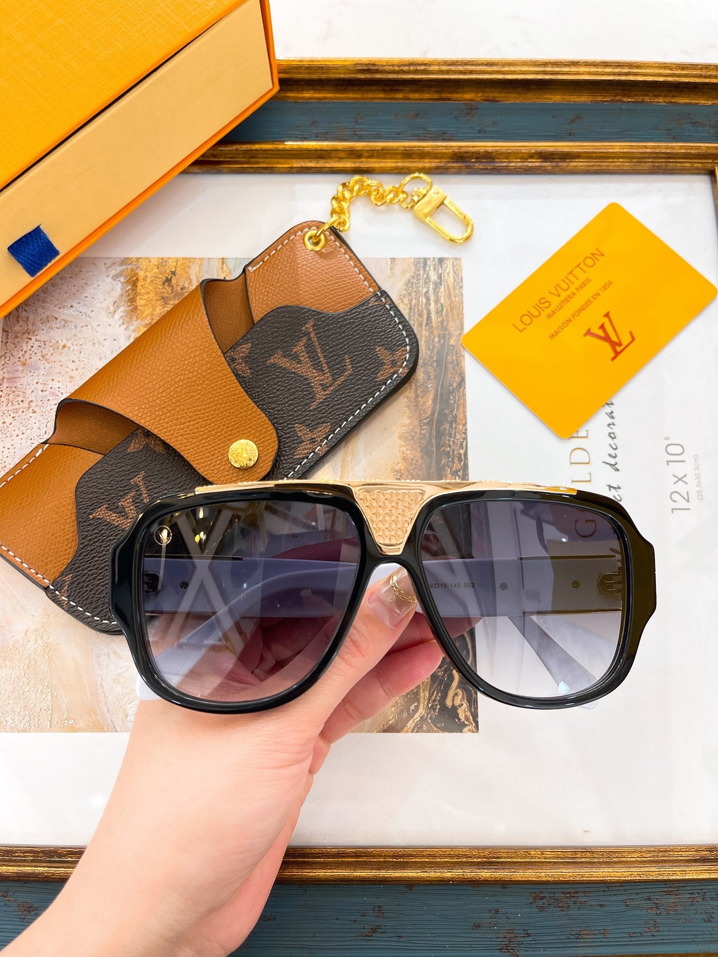 L0vis Vvtt0n Sunglasses