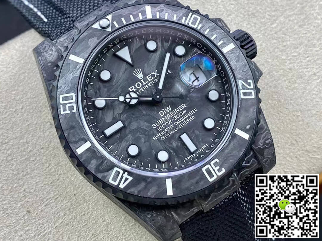 R01ex Submariner Replica 1:1 Best Edition VS Factory DIW Carbon Fiber Dial