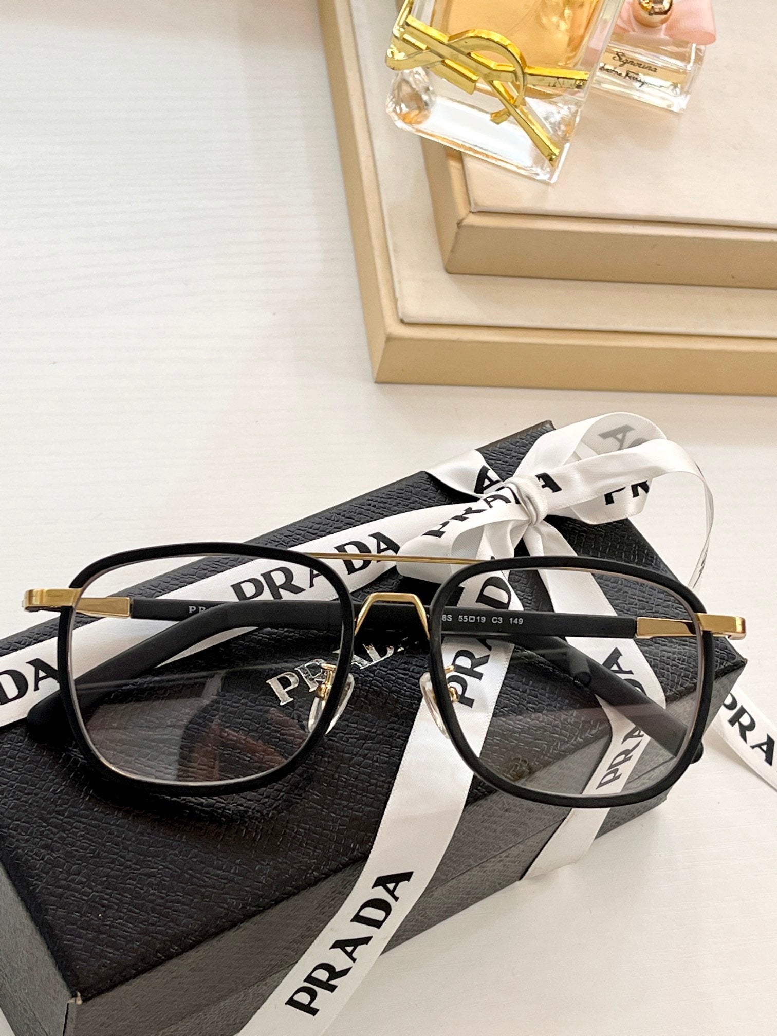 Pra*a Sunglasses