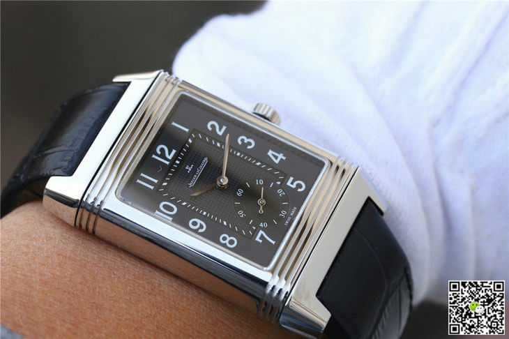 Jaeger Lecoultre Replica Reverso Q3738470 1:1 Best Edition Black Dial