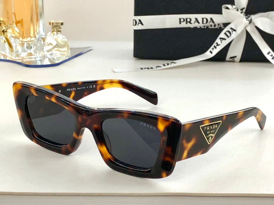 Pra*a Sunglasses