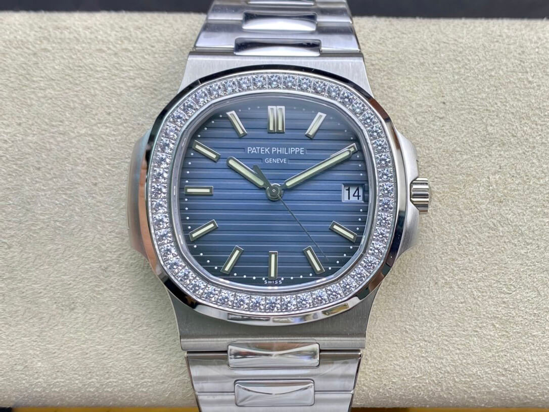 Replica Pat*k Phi1i*pe Nautilus 5713/1G-010 1:1 Best Edition PPF Factory V4 Blue Dial Swiss ETA324