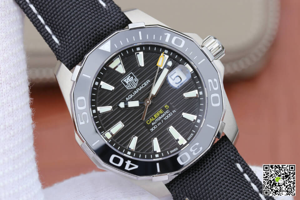 Replica Tag Heuer Aquaracer 300M WAY211A.FC6362 1:1 Best Edition V6 Factory Black Dial