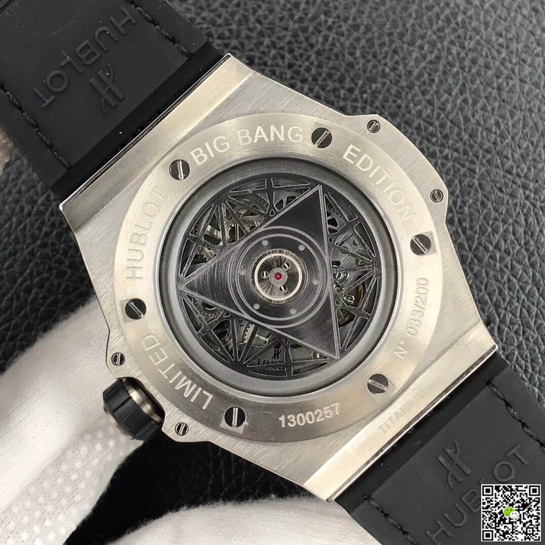 Replica Hublot Big Bang 415.NX.7179.VR.MXM18 1:1 Best Edition WWF Factory Titanium Case
