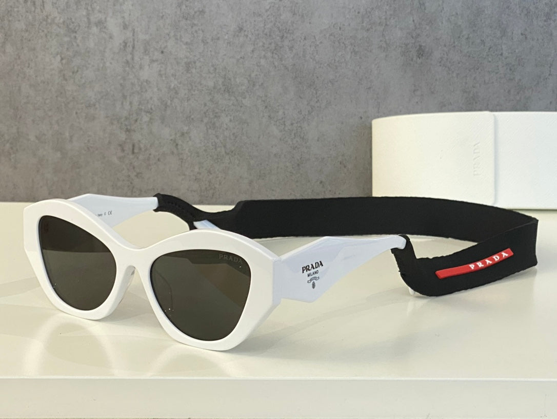 Pra*a Sunglasses