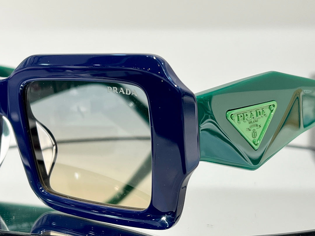 Pra*a Sunglasses