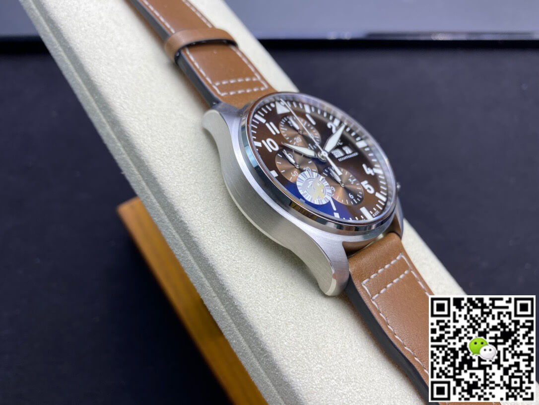 Replica IWC Pilot Chronograph IW377713 ZF Factory 1:1 Best Edition Swiss ETA7750 Brown Dial